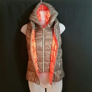 Puffer hooded Italian vest jacket by Venezia Milano XS